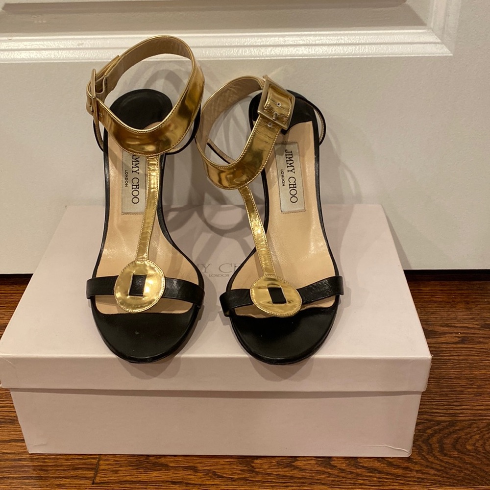 Jimmy Choo 100 mirror leather/kid black and gold heels size 38.5